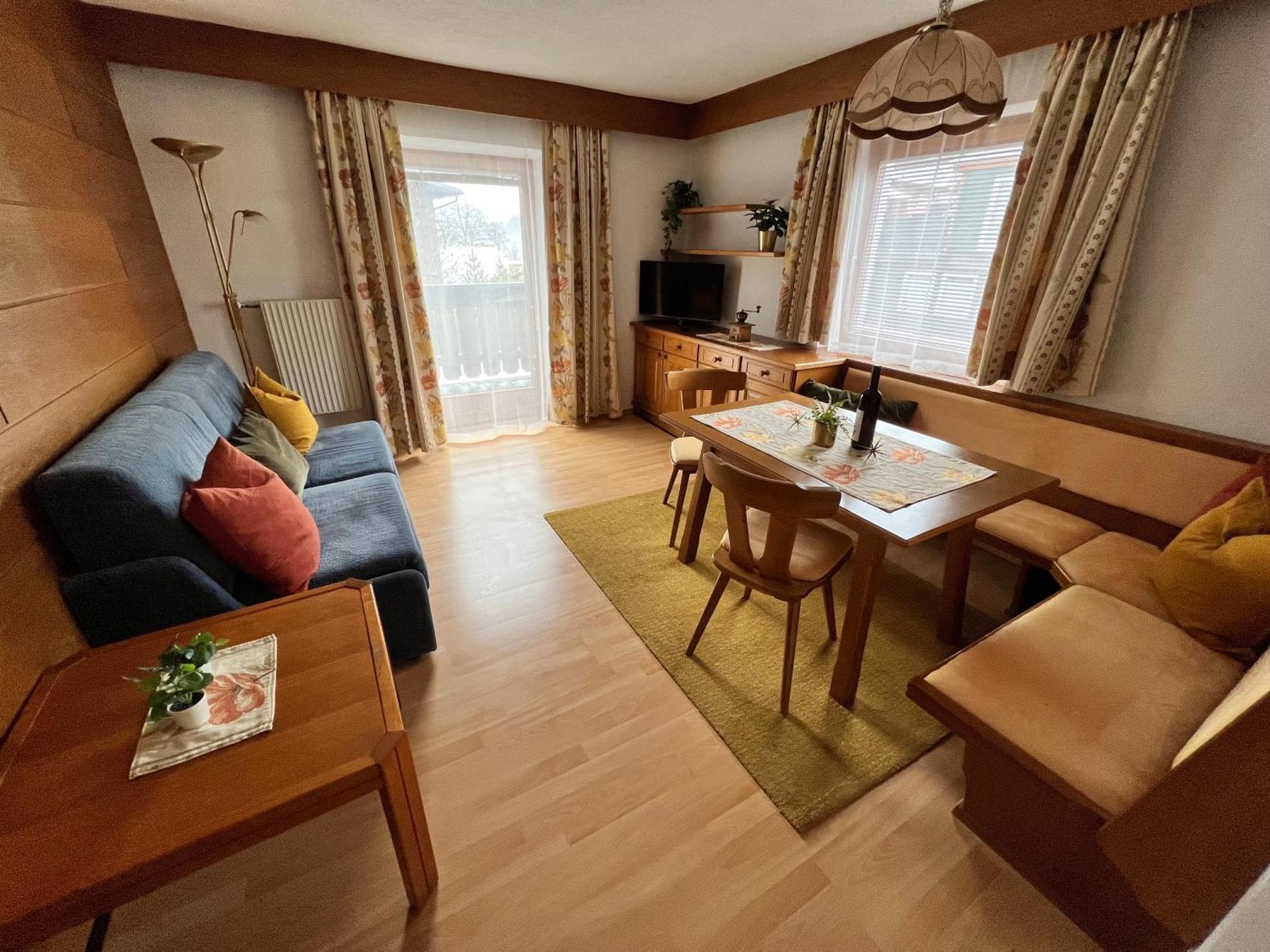 Haus Kneissl Apartment Зеефелд в Тирол Екстериор снимка